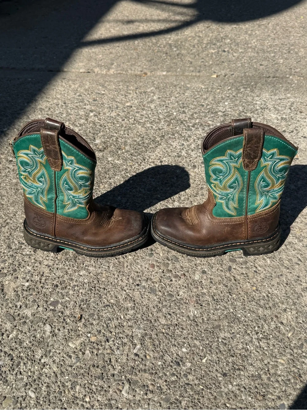 N/A gently worn